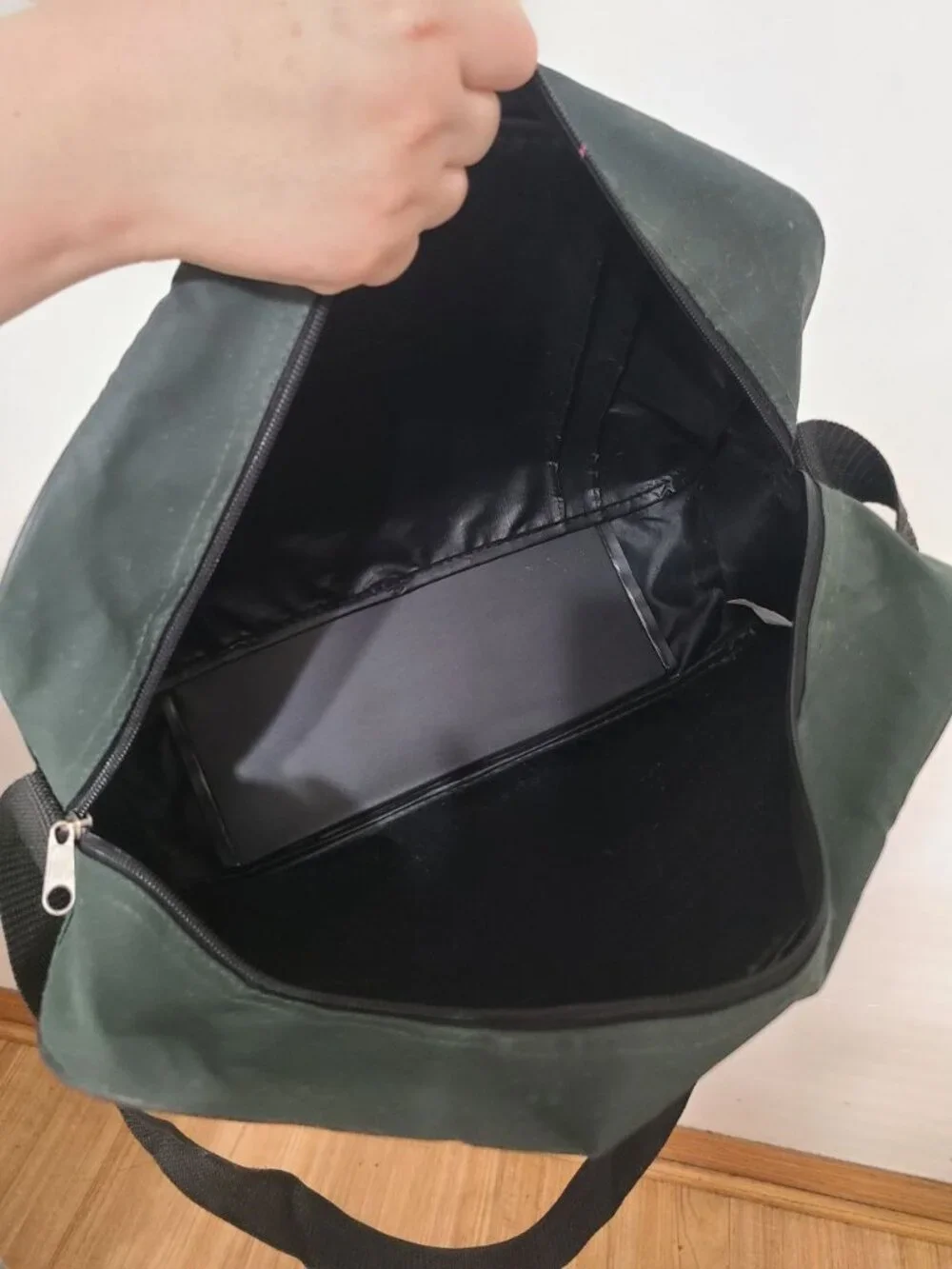 Shoulder Bag – Unisex Travel